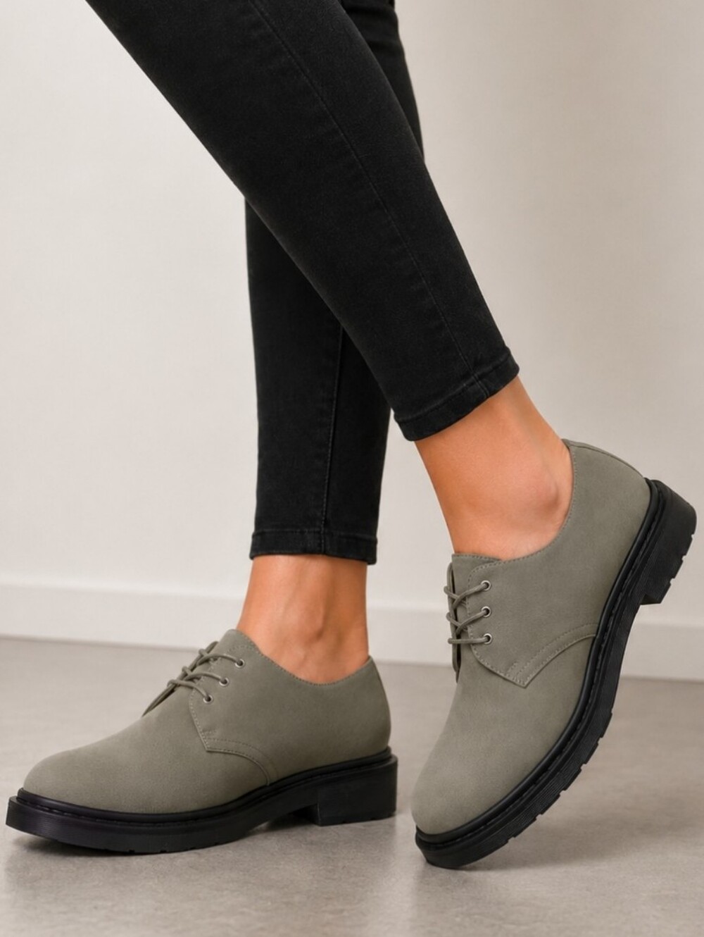 Dr. Martens 1461 Dark Academia Milled Nubuck WP Oxford Shoes Nickle Gray 7M